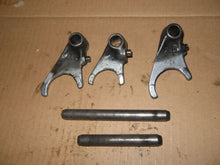 Load image into Gallery viewer, 1980 Yamaha IT125 Enduro - Shift Forks and Shafts