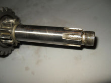 Load image into Gallery viewer, 1980 Yamaha IT125 Enduro - Transmission Layshaft with Gears