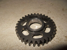 Load image into Gallery viewer, 1982 Kawasaki Mini GP AR80 - 4th Speed Gear 31T - Transmission Output Shaft