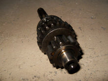 Load image into Gallery viewer, 1966 Puch Sears Allstate 175 Twingle - Transmission Mainshaft &amp; 1 2 3 4 Gears