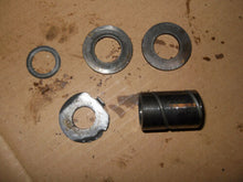 Load image into Gallery viewer, 1980 Yamaha IT125 Enduro - Clutch Bushing and Washers