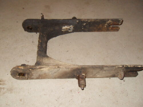 1959 Mitsubishi Silver Pigeon C75 Scooter - Swingarm - Swing Arm