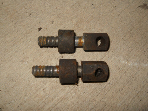 1960 Mitsubishi Silver Pigeon C75 Scooter - Pair of Rear Wheel Bolts with Spacer