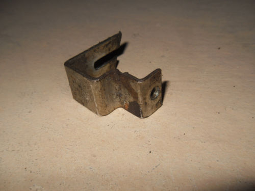 1978 Batavus Regency Moped - Laura M56 Engine - Motor Fastening Clip