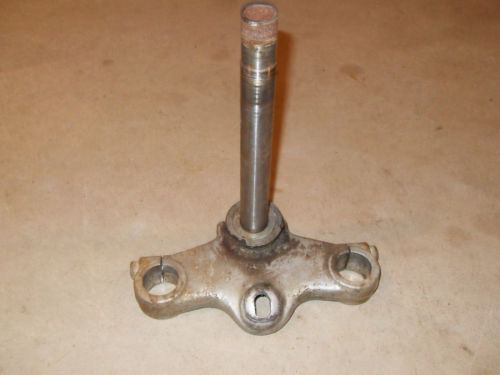 1976 Harley Davidson Aermacchi AMF 250 SS - Fork Lower Triple Tree Clamp Damaged