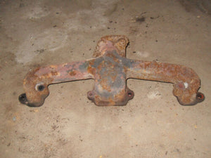 1967 Dodge A100 Van - 318 Engine Exhaust Manifold