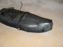 Load image into Gallery viewer, Suzuki M31 M30 55cc - Seat (Rough Condition)