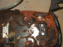 Load image into Gallery viewer, Suzuki M31 M30 55cc - Seat (Rough Condition)
